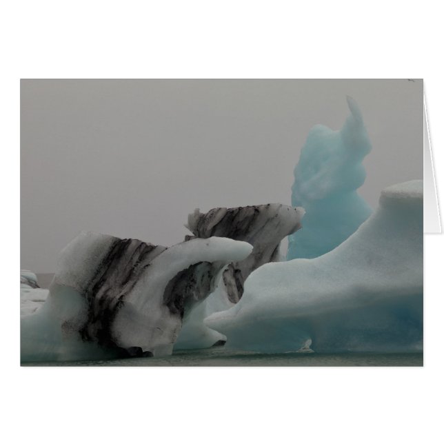 氷山の形成 (正面横)