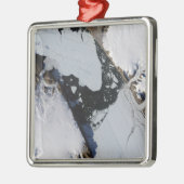 氷島 メタルオーナメント (左)