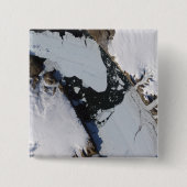 氷島 缶バッジ (正面)