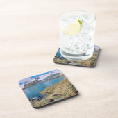 氷河とヨットを背景に コースター (右側)