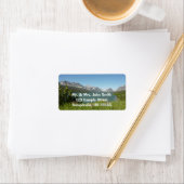 氷河の国立公園でスイフトカレント湖ビュー ラベル (インサイチュ)