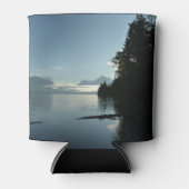 氷河の国立公園のマクドナルド湖で朝 缶クーラー (正面)