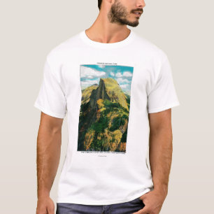 氷河ポイントからの半分のドームおよび雲の残り Tシャツ