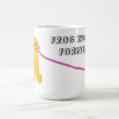 永久にカエルのキス! (手色のマグ) (選択#1) コーヒーマグカップ (中央)