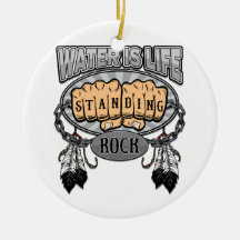 永続的な石水は生命握りこぶしです