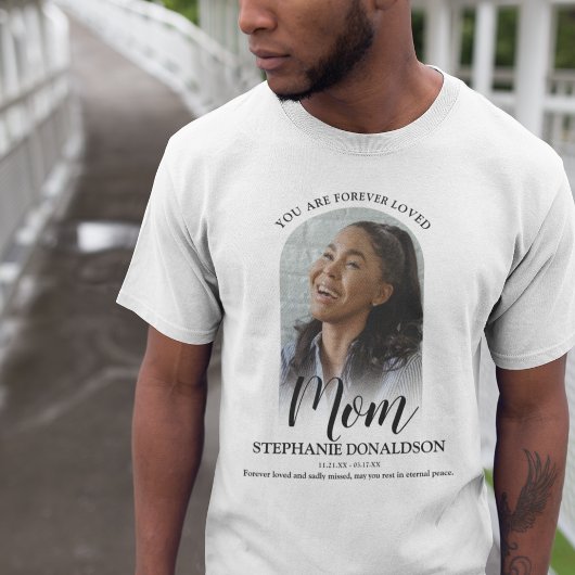 永遠に愛されたお母さん | 写真メモリアルTシャツ Tシャツ