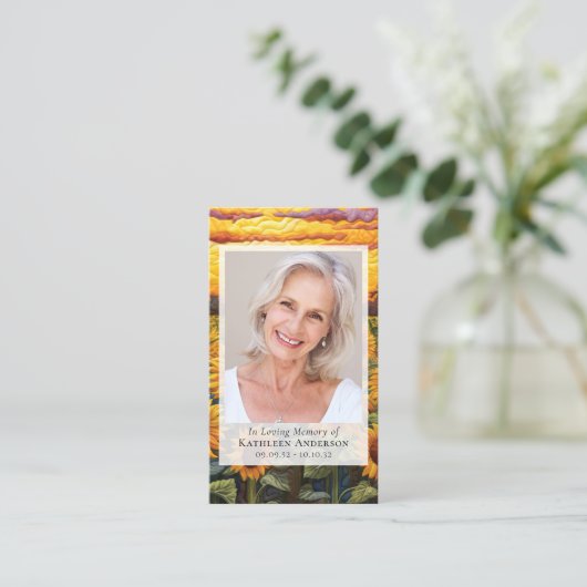 永遠に愛されたキルテッドヒマワラメモリアルカード コーリングカード (スタンド正面)