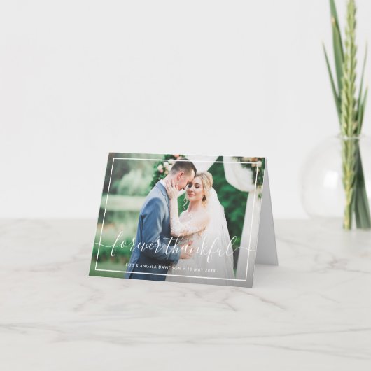 永遠に感謝する結婚タイポグラフィの感謝していあなた サンキューカード (正面)