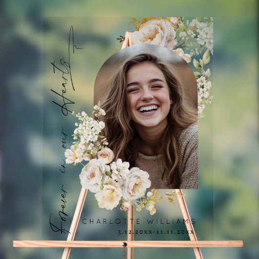 永遠に私たちのハートでフローラ写真葬儀へようこそ アクリルサイン (ニュートラル)