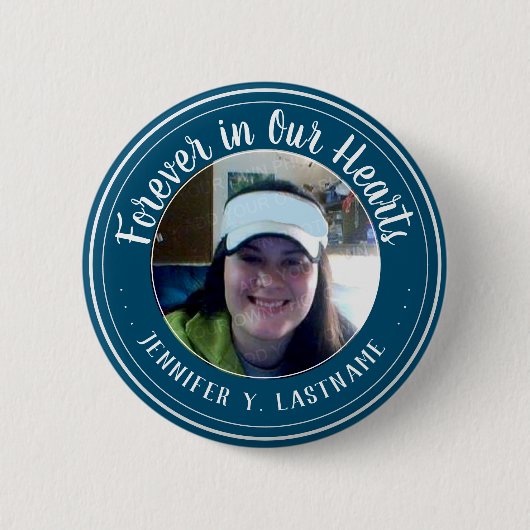 永遠に私たちのハートで1つの写真の記憶 缶バッジ (正面)