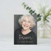 永遠に私たちのハートカジュアルのスクリプト葬儀の写真 サンキューカード (スタンド正面)