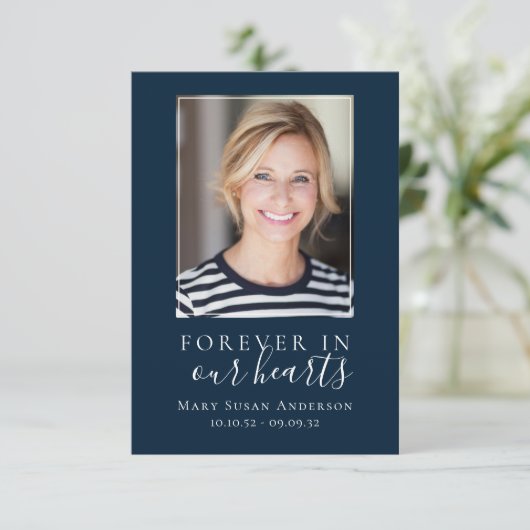 永遠に私たちのハート写真葬儀祈りの言葉カード 招待状 (スタンド正面)