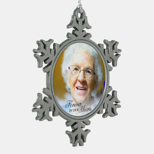永遠に私たちのハート祖母の記念写真 スノーフレークピューターオーナメント (左)