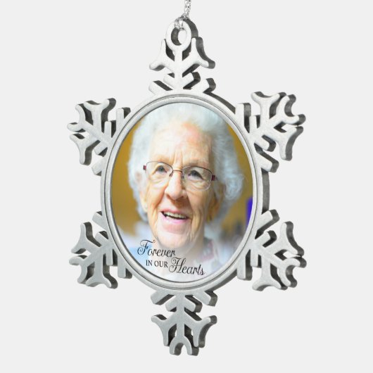 永遠に私たちのハート祖母の記念写真 スノーフレークピューターオーナメント (右)