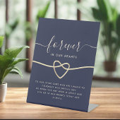 永遠に私たちの心の中に 台座サイン