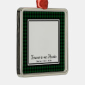 永遠に私たちの心の中に 緑のバッファローチェックメモリアル メタルオーナメント (右)