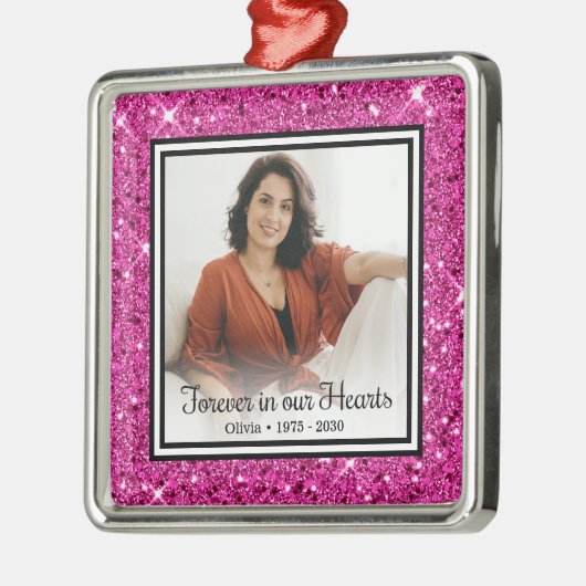 永遠に私たちの心の中に 記念 ピンクグリッター メタルオーナメント (左)