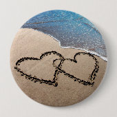 永遠に2つのハートを愛する砂のビーチボタンピン 缶バッジ (正面)