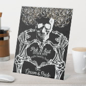 永遠のエレガンスPick a Seat 台座サイン (インサイチュ)