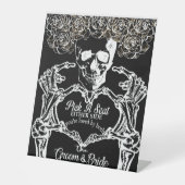 永遠のエレガンスPick a Seat 台座サイン (正面)