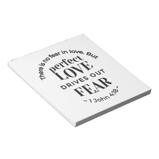 永遠の愛 – 1ヨハネ4:18聖なる書物、 経典引用文アート ノートパッド (アングル)