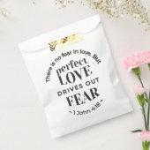 永遠の愛 – 1ヨハネ4:18聖なる書物、 経典引用文アート フェイバーバッグ (封をした状態)