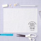 永遠の愛 – 1ヨハネ4:18聖なる書物、 経典引用文アート 薄葉紙 (クラフト)