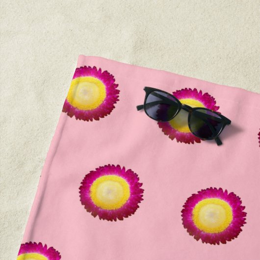 永遠の花の継ぎ目のない模様をビーチタオル ビーチタオル (インサイチュ)