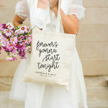 永遠 |のパーソナライズされた結婚ウェルカムトートバッグ トートバッグ<br><div class="desc">これらの可愛くてフェスティバルの歓迎トートであなたの永遠の始ま結婚りにお客様を歓迎。デザインの特徴は、「永遠に今夜を開始する」ブラックスクリプトタイポグラフィにあなたの名前と下の日付結婚で。</div>
