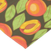 汗桃の柄 テーブルクロス (アングル)