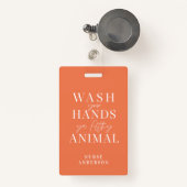 汚い動物を手に洗え バッジ (正面リトラクタブル付き)
