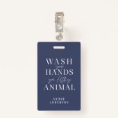 汚い動物を手に洗え バッジ (裏面クリップ)