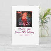 汚い30誕生日名前を追加ピンク追加フォト日付 招待状 (スタンド正面)