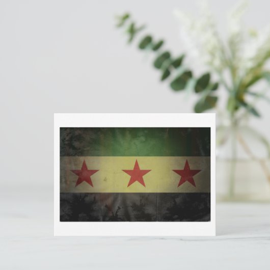 汚れたシリアの国旗 ポストカード (スタンド正面)