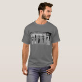 汚れた洗濯 Tシャツ (正面フル)