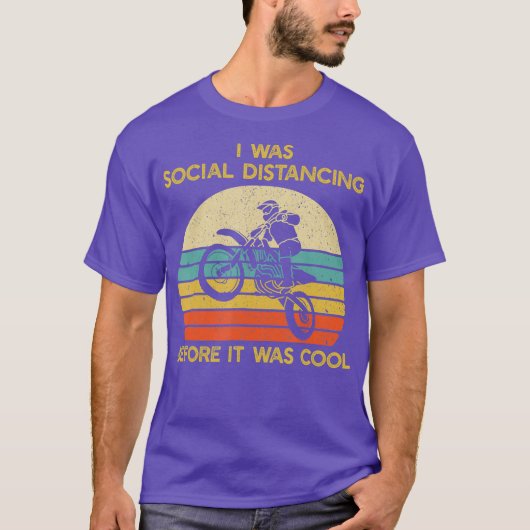 汚れサイクリング以前の社会的な距離クール Tシャツ (正面)