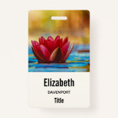 池かわいらしの蓮の花の写真 バッジ (正面)