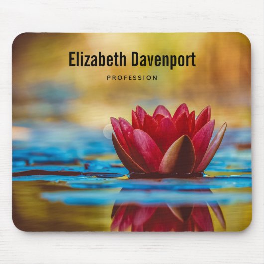 池かわいらしの蓮の花の写真 マウスパッド (正面)