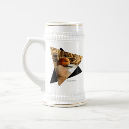 池でハンサムな見知らぬユーラシアのウィゲオンダック ビールジョッキ