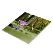 池に反映している紫色のスイレン タイル (側面)