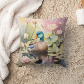 池に絵を描浮かぶ水色の鴨 クッション (ブランケット)