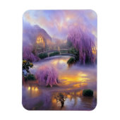 池のそばの夕暮れ時のピンクの柳 マグネット (縦)