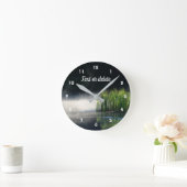 池のオートンの霧の中のカタテパーソナライズされたール ラウンド壁時計 (ホーム)