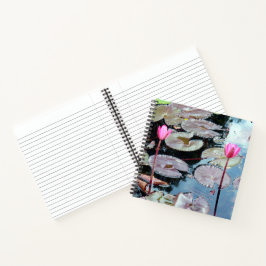 池のピンクの《植物》スイレン ノートブック