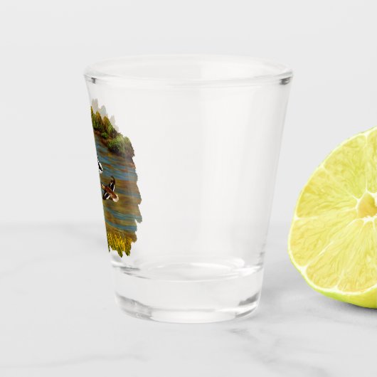 池の上飛んでいるのアヒル ショットグラス (右)