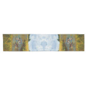 池の上飛んでいるのアヒル ショートテーブルランナー (横)