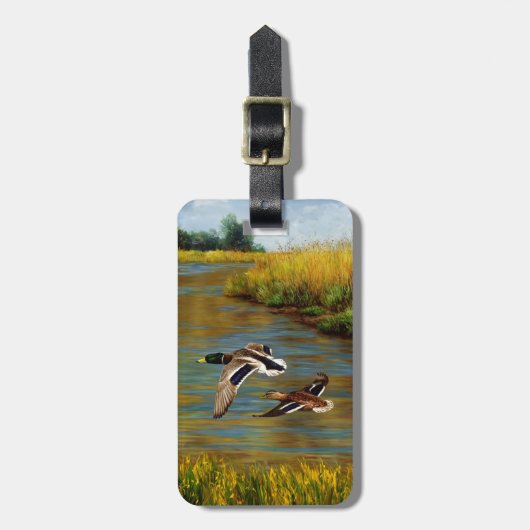 池の上飛んでいるのアヒル ラゲッジタグ (正面縦)