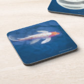 池、高角の眺めの日本のなコイの魚 コースター (左側)