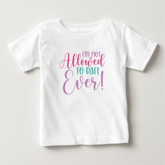 決してデートなんてさせない ベビーTシャツ (正面)