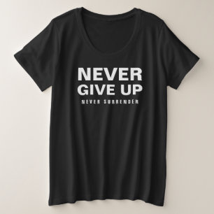 決して上に女性を放棄しないプラスのサイズ プラスサイズTシャツ